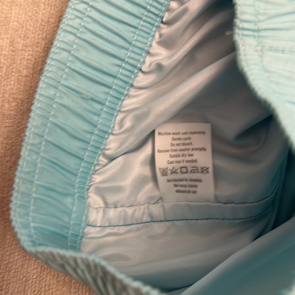 Gymboree Swim shorts in blue ombré sz 14 BNWT - Picture 6 of 7